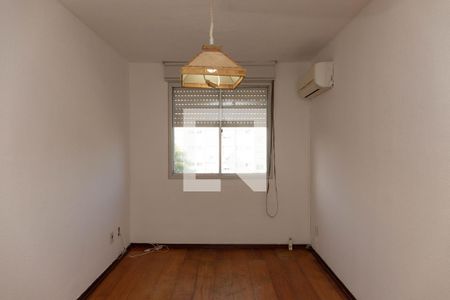 Sala de apartamento à venda com 2 quartos, 56m² em Jardim Itu, Porto Alegre