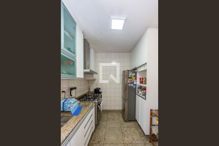 Apartamento à venda com 115m², 4 quartos e 2 vagas Apartamento à venda com 115m², 4 quartos e 2 vagasCozinha