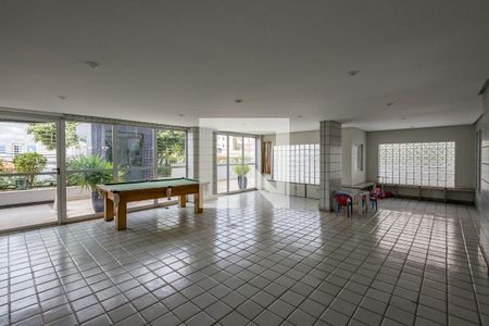 Apartamento à venda com 115m², 4 quartos e 2 vagas Apartamento à venda com 115m², 4 quartos e 2 vagasSala de Jogos