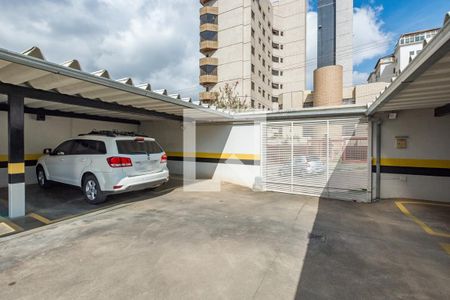 Apartamento à venda com 115m², 4 quartos e 2 vagas Apartamento à venda com 115m², 4 quartos e 2 vagasGaragem