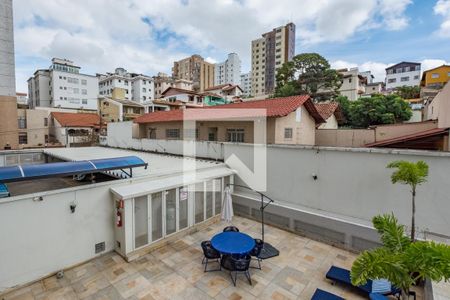 Apartamento à venda com 115m², 4 quartos e 2 vagas Apartamento à venda com 115m², 4 quartos e 2 vagasSuíte