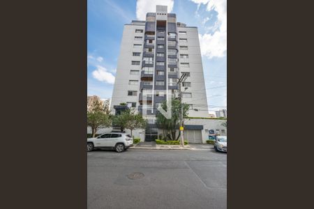 Apartamento à venda com 115m², 4 quartos e 2 vagas Apartamento à venda com 115m², 4 quartos e 2 vagasFachada