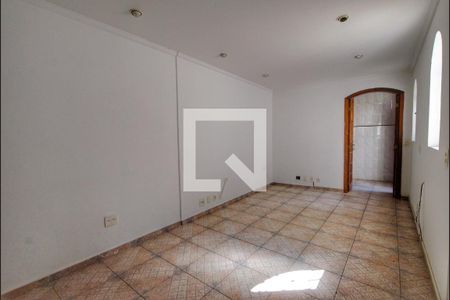 Casa à venda com 67m², 3 quartos e sem vagaSala