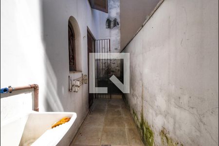 Casa à venda com 67m², 3 quartos e sem vagaÁrea de Serviço