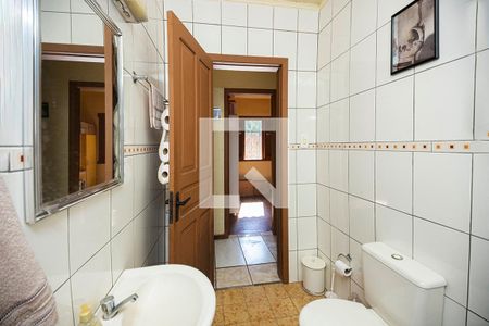 Casa à venda com 159m², 3 quartos e 2 vagas Casa à venda com 159m², 3 quartos e 2 vagasBanheiro