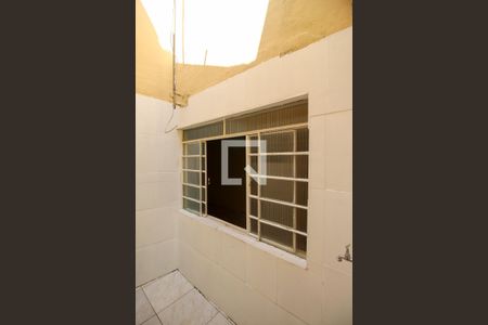 Casa para alugar com 58m², 2 quartos e sem vaga Casa para alugar com 58m², 2 quartos e sem vagaÁrea de serviço