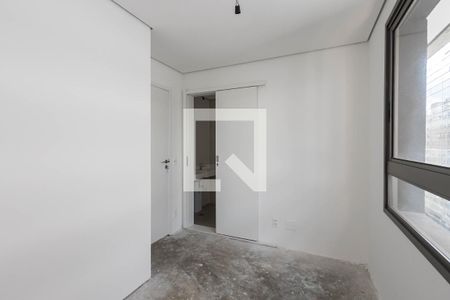 Apartamento à venda com 144m², 3 quartos e 3 vagasSuíte 2