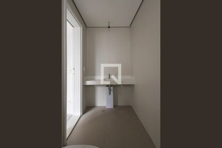 Apartamento à venda com 144m², 3 quartos e 3 vagasBanheiro da Suíte 2