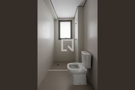 Apartamento à venda com 144m², 3 quartos e 3 vagasBanheiro da Suíte 2