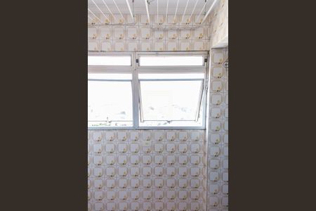 Apartamento para alugar com 78m², 2 quartos e 1 vagaÁrea de Serviço