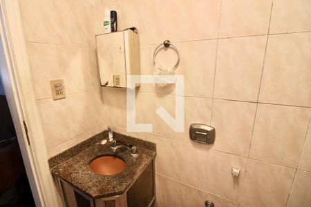 Apartamento à venda com 270m², 4 quartos e 2 vagasBanheiro da Suíte 1
