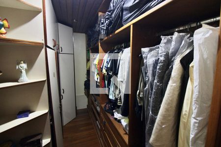 Apartamento à venda com 270m², 4 quartos e 2 vagasCloset da suíte 3