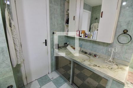 Apartamento à venda com 270m², 4 quartos e 2 vagasBanheiro da Suíte 3