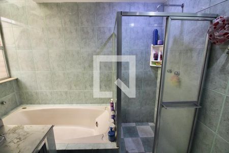 Apartamento à venda com 270m², 4 quartos e 2 vagasBanheiro da Suíte 3