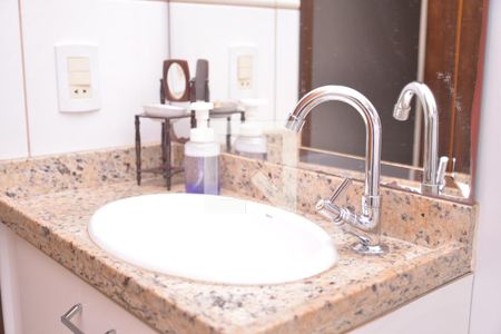 Casa à venda com 167m², 3 quartos e 4 vagasBanheiro 5