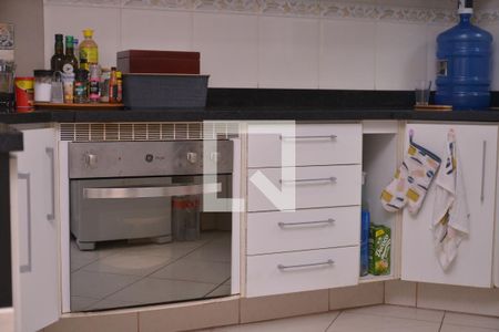 Casa à venda com 167m², 3 quartos e 4 vagasCozinha