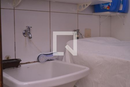 Casa à venda com 167m², 3 quartos e 4 vagasÁrea de serviço 