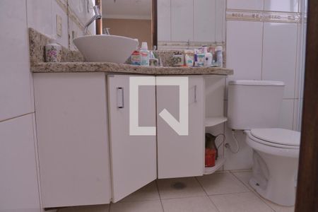 Casa à venda com 167m², 3 quartos e 4 vagasBanheiro 1