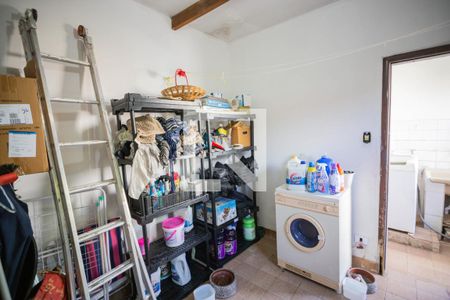 Casa à venda com 129m², 2 quartos e 2 vagas Casa à venda com 129m², 2 quartos e 2 vagasLavanderia Quarto