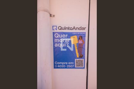 Casa à venda com 129m², 2 quartos e 2 vagas Casa à venda com 129m², 2 quartos e 2 vagasPlaquinha