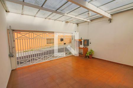 Casa à venda com 129m², 2 quartos e 2 vagas Casa à venda com 129m², 2 quartos e 2 vagasGaragem