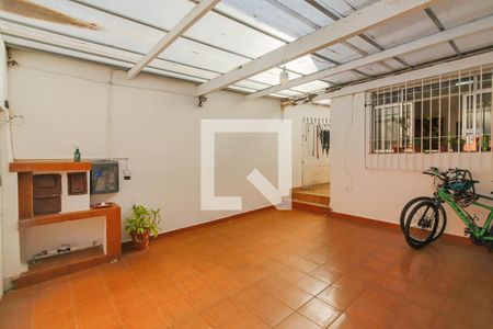 Casa à venda com 129m², 2 quartos e 2 vagas Casa à venda com 129m², 2 quartos e 2 vagasGaragem