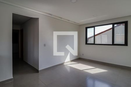 Sala de apartamento para alugar com 3 quartos, 75m² em Santa Efigênia, Belo Horizonte