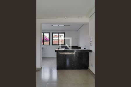 Apartamento para alugar com 75m², 3 quartos e 2 vagasCozinha e Área de Serviço