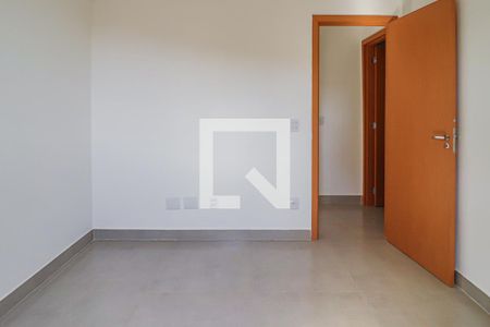 Apartamento para alugar com 75m², 3 quartos e 2 vagasQuarto 2