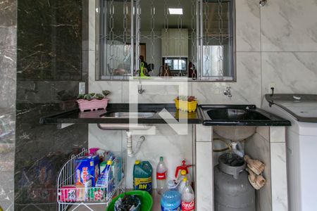 Casa à venda com 179m², 3 quartos e 2 vagasÁrea de Serviço