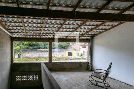 Casa à venda com 179m², 3 quartos e 2 vagasVaranda