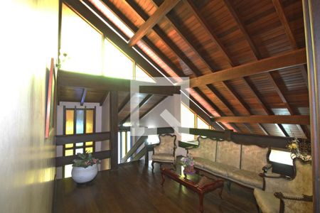 Casa para alugar com 1200m², 5 quartos e 3 vagasSala superior