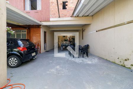 Casa à venda com 340m², 3 quartos e 6 vagas Casa à venda com 340m², 3 quartos e 6 vagasGaragem