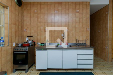 Casa à venda com 340m², 3 quartos e 6 vagas Casa à venda com 340m², 3 quartos e 6 vagasCozinha