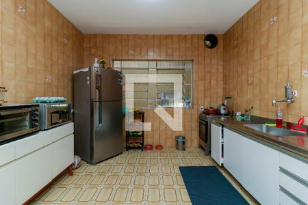 Casa à venda com 340m², 3 quartos e 6 vagas Casa à venda com 340m², 3 quartos e 6 vagasCozinha