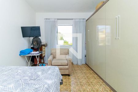 Casa à venda com 340m², 3 quartos e 6 vagas Casa à venda com 340m², 3 quartos e 6 vagasQuarto 3