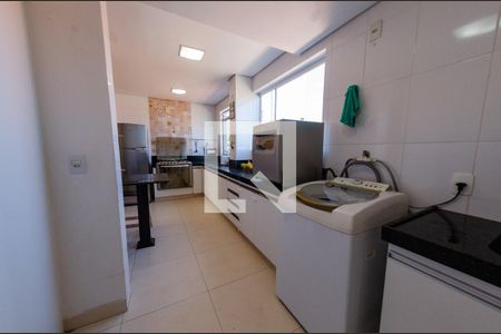 Apartamento à venda com 83m², 3 quartos e 1 vagaÁrea de serviço