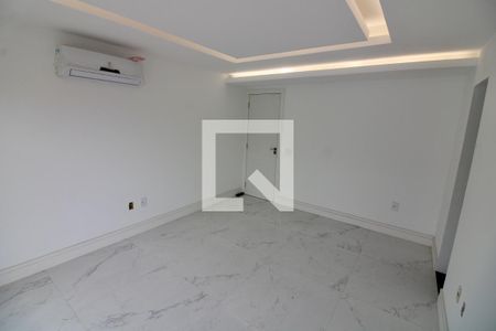 Casa à venda com 270m², 4 quartos e 2 vagas Casa à venda com 270m², 4 quartos e 2 vagasSuite 1