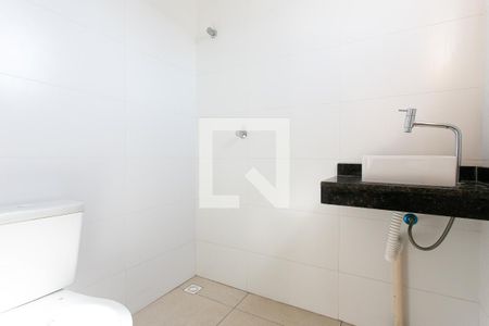 Apartamento à venda com 36m², 2 quartos e sem vaga Apartamento à venda com 36m², 2 quartos e sem vagaBanheiro