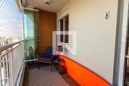Apartamento à venda com 76m², 2 quartos e 2 vagasVaranda da Sala