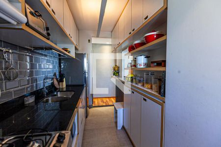 Apartamento à venda com 76m², 2 quartos e 2 vagasCozinha