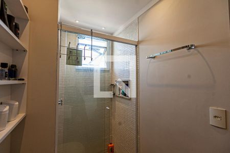 Apartamento à venda com 76m², 2 quartos e 2 vagasBanheiro do Quarto 1