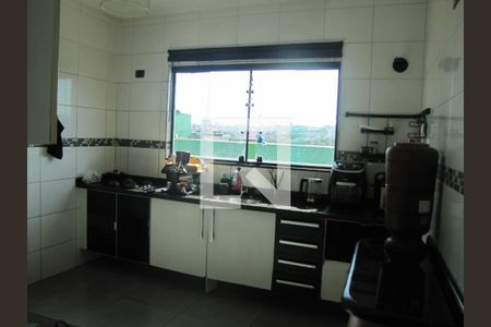 Casa à venda com 300m², 3 quartos e 3 vagasCozinha