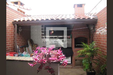 Casa à venda com 300m², 3 quartos e 3 vagasÁrea de Serviço - Churrasqueira