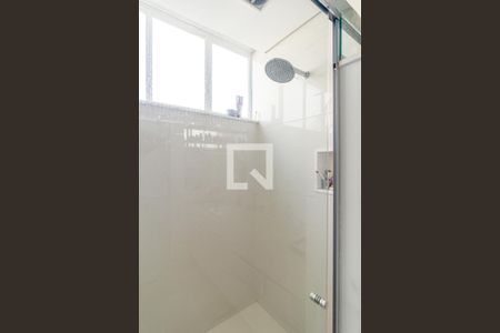 Apartamento à venda com 220m², 3 quartos e 2 vagas Apartamento à venda com 220m², 3 quartos e 2 vagasBanheiro 1 - Suíte