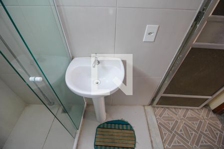 Casa à venda com 85m², 3 quartos e sem vaga Casa à venda com 85m², 3 quartos e sem vagaBanheiro de Serviço