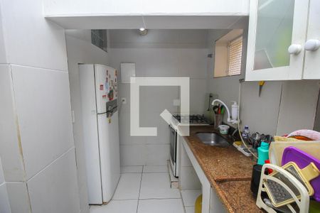 Casa à venda com 85m², 3 quartos e sem vaga Casa à venda com 85m², 3 quartos e sem vagaCozinha