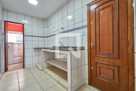 Apartamento à venda com 70m², 2 quartos e sem vaga Apartamento à venda com 70m², 2 quartos e sem vagaCozinha