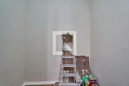 Apartamento à venda com 70m², 2 quartos e sem vaga Apartamento à venda com 70m², 2 quartos e sem vagaQuarto de Serviço