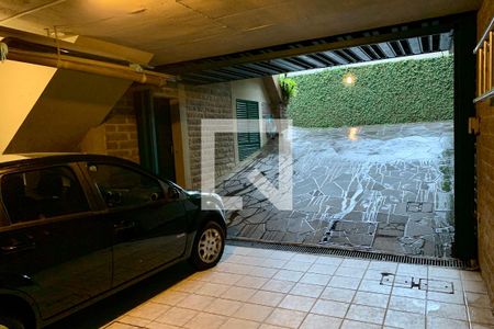 Casa de condomínio à venda com 240m², 3 quartos e 4 vagasGaragem